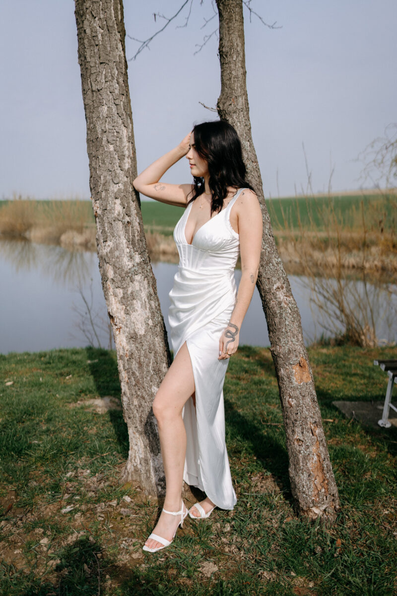 Popůlnoční pro nevěstu sexy saténové korzetové šaty - Image 3