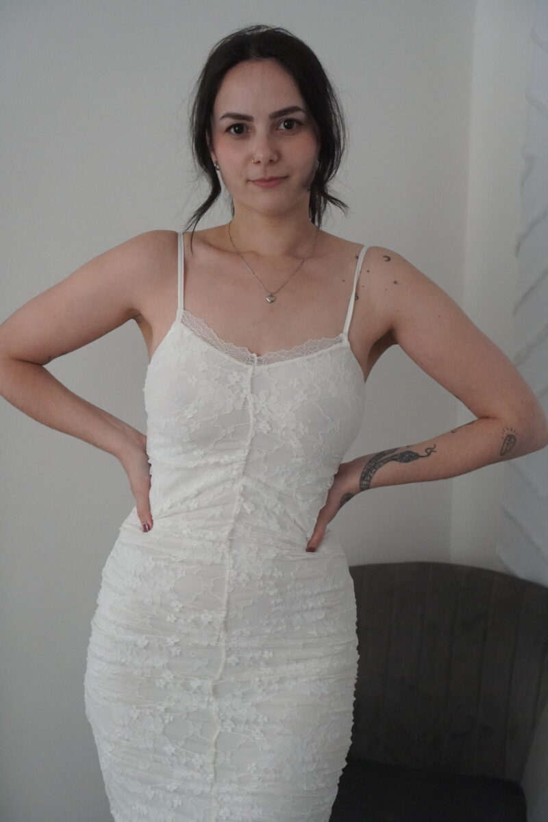 Bílé krajkované letní šaty H&M vel. XS - Image 3