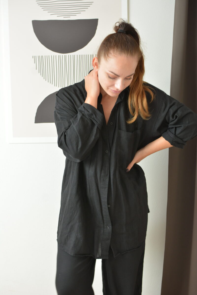 Černá oversize košile 53% len 47% viskoza H&M vel.M - Image 2