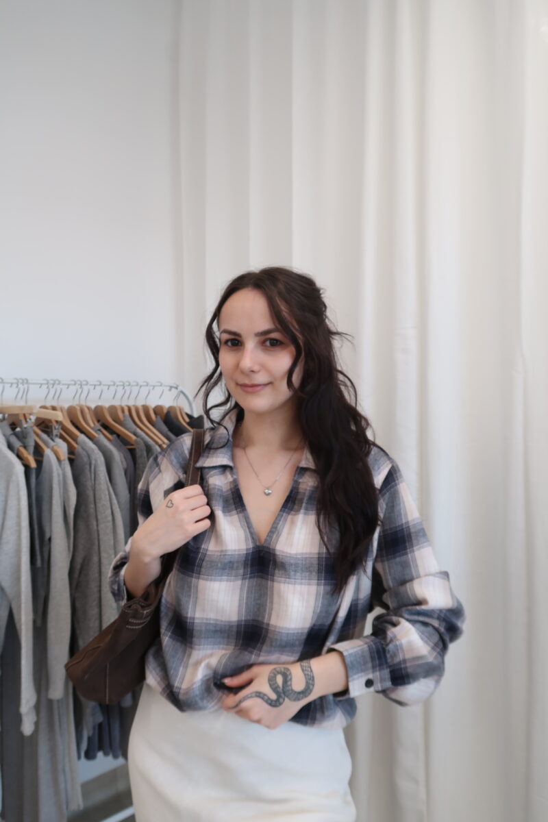 Super příjemná halenka vel.XL - Image 2