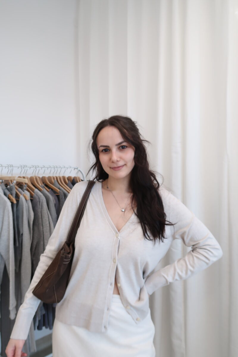 Velice příjemný kardigan H&M vel.XL - Image 3
