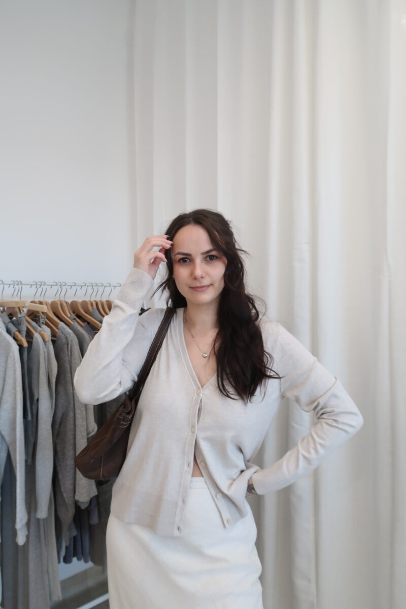 Velice příjemný kardigan H&M vel.XL