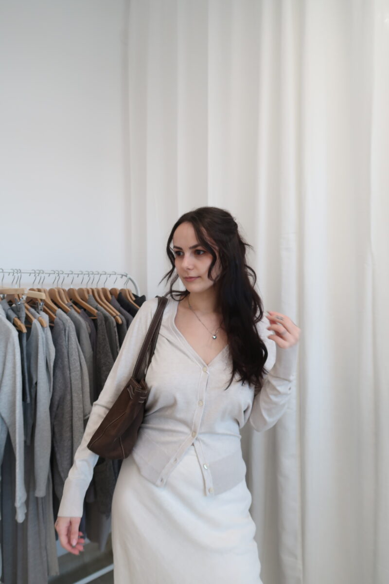 Velice příjemný kardigan H&M vel.XL - Image 4
