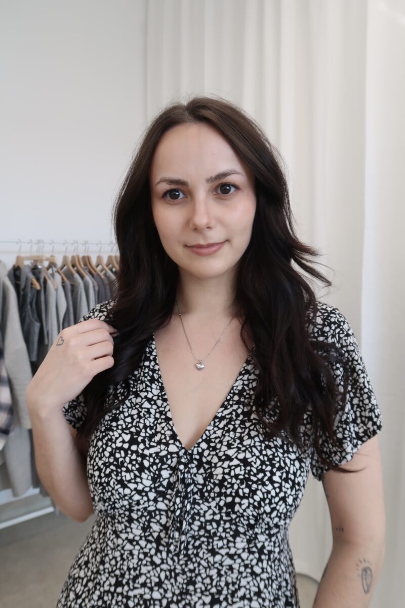 Viskózové šaty vel.L - Image 3