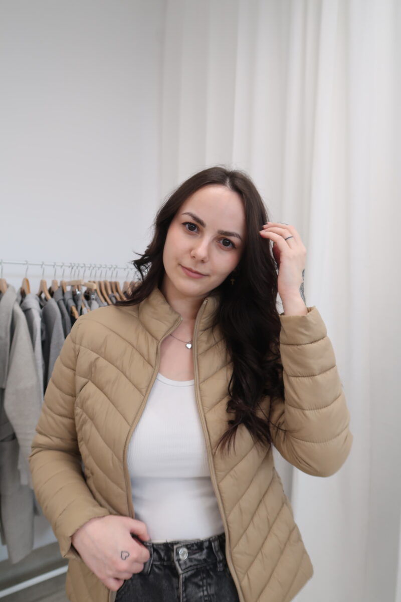 Lehká prošívaná bunda vel.XS - Image 4