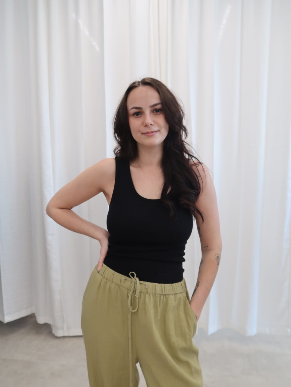 Lněné široké letní kalhoty Pull&Bear vel.M